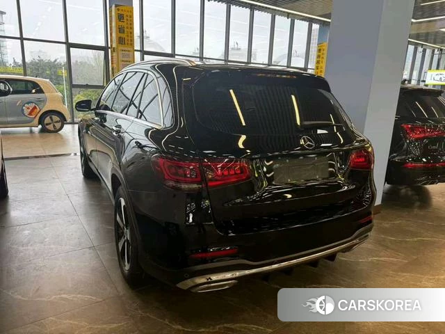 Mercedes-Benz GLC 2023 Черный из Китая, фото 2