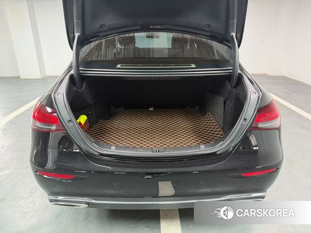 Mercedes-Benz E-class id 4353066 из Китая 12