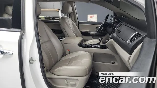 Kia The New Carnival id 2765266 из Кореи 12