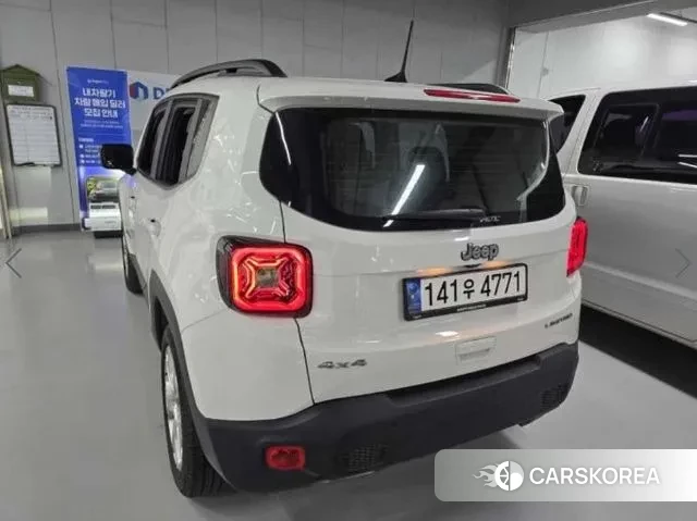 Jeep Renegade 2021 Белый из Кореи, фото 2