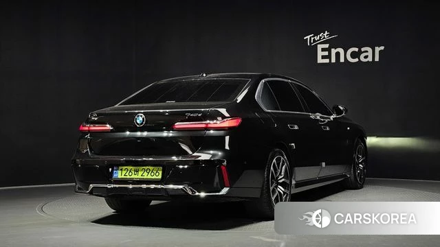 BMW 7 Series (G70) id 4432746 из Кореи 12