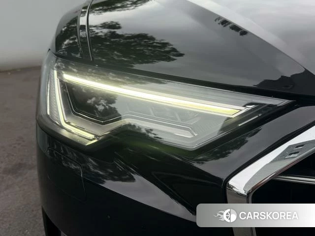 Audi A6L id 4274458 из Китая 12