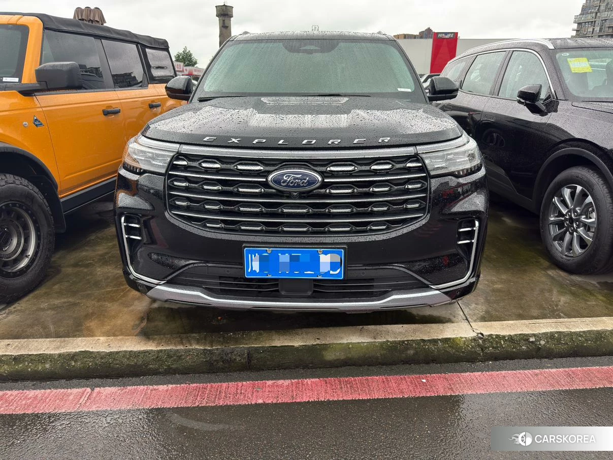 Ford Explorer id 4510754 из Китая 10
