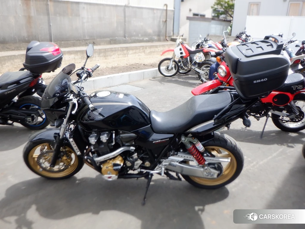 Проданный Honda CB1300SF ABS 2013 из Японии, фото 2