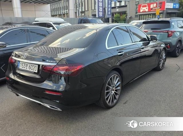 Mercedes-Benz E-Class W213 2021 Черный из Кореи, фото 2