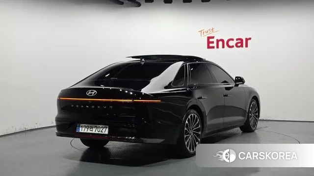 Hyundai Grandeur (GN7) id 3472238 из Кореи 12