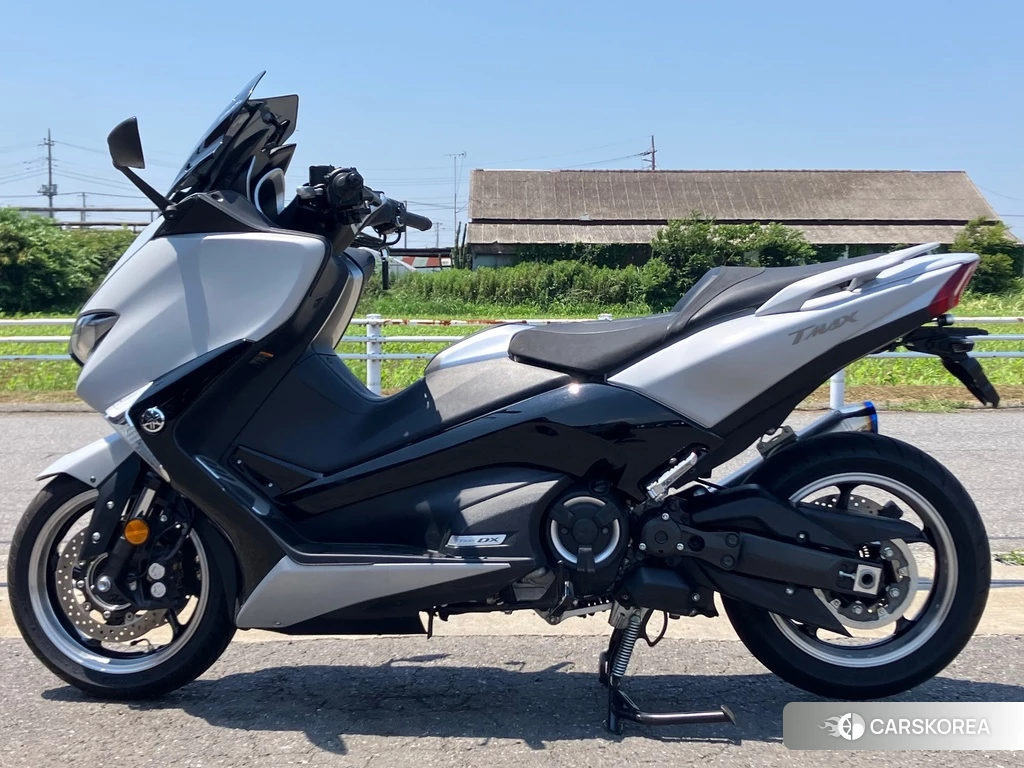 Проданный Yamaha T-MAX 530 DX 2019 из Японии