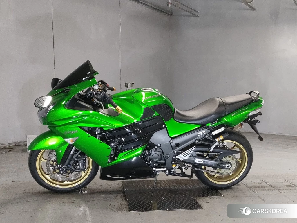 Проданный Kawasaki ZX-14R NINJA 2012 из Японии, фото 2