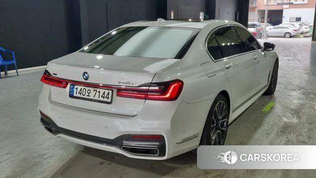 BMW 7 Series (G11) id 3923607 из Кореи 10