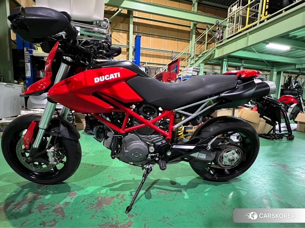 Проданный Ducati HYPERMOTARD 796 2011 из Японии