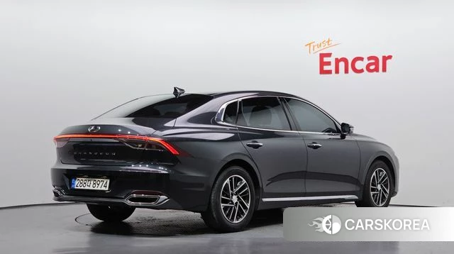 Hyundai The New Grandeur IG id 4780150 из Кореи 12