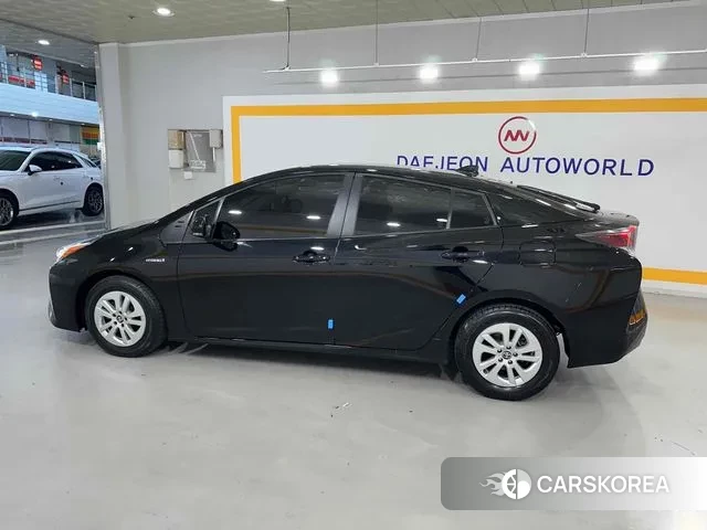 Toyota Prius 4th Generation id 3018859 из Кореи 12