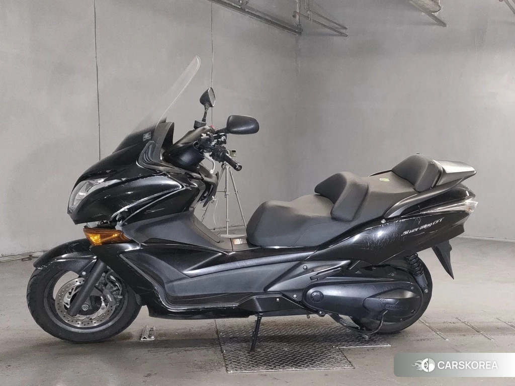 Проданный Honda SILVER WING 400 GT 2016 из Японии, фото 2