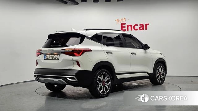 Kia Seltos id 4396182 из Кореи 12