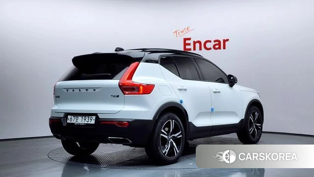 Volvo XC40 id 3867289 из Кореи 12