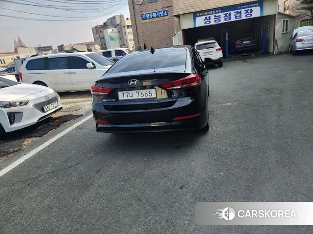 Hyundai Avante AD id 3656923 из Кореи 12