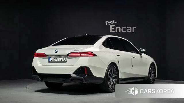 BMW 5 Series (G60) id 4617925 из Кореи 12
