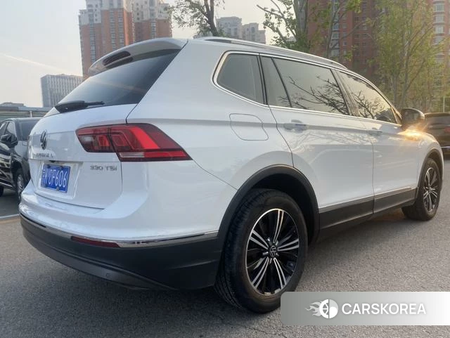 Volkswagen Tiguan L 2021 Белый из Китая, фото 6