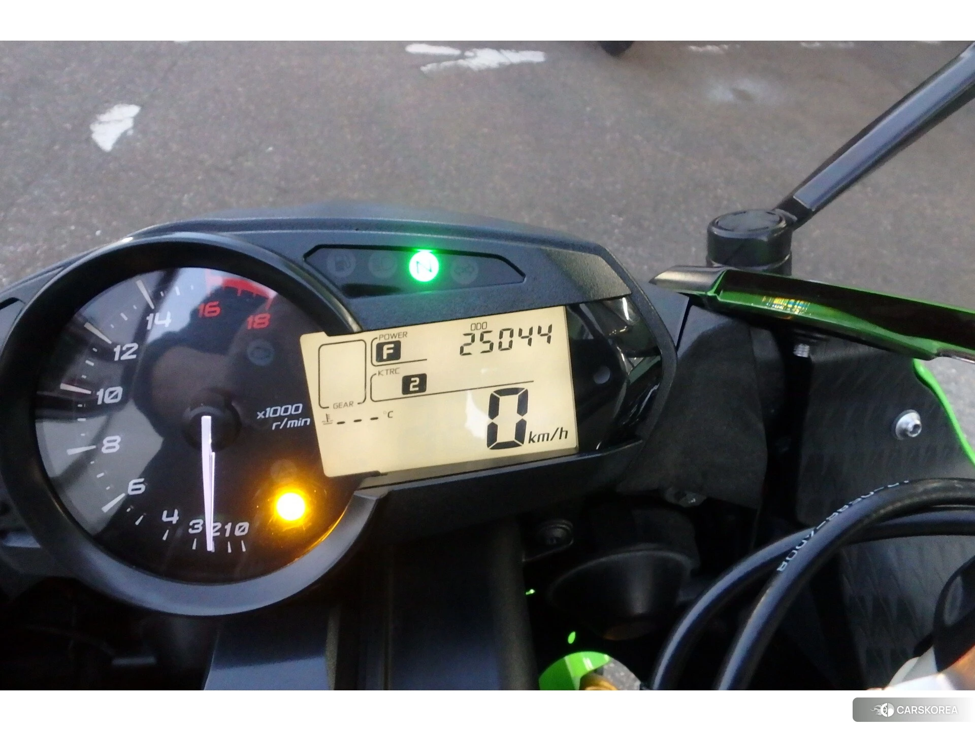 Kawasaki NINJA ZX-6R id 4380181 из Японии 8