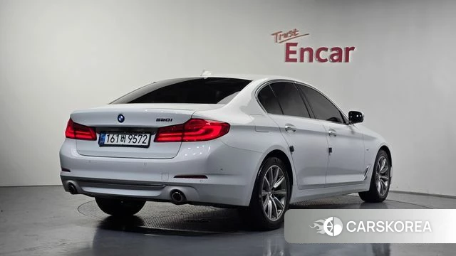 BMW 5 Series (G30) id 4496858 из Кореи 12
