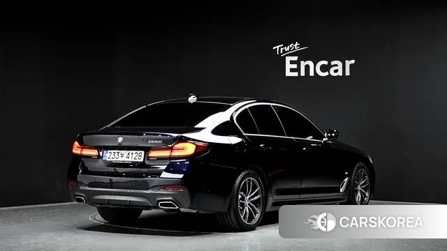 BMW 5 Series (G30) id 3437983 из Кореи 12