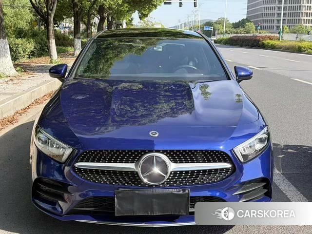 Mercedes-Benz Class A 2021 Синий из Китая, фото 5