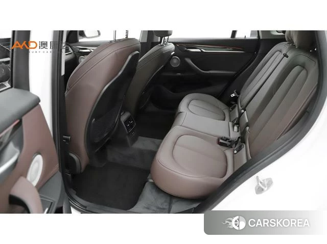 BMW X1 2022 Белый из Китая, фото 2