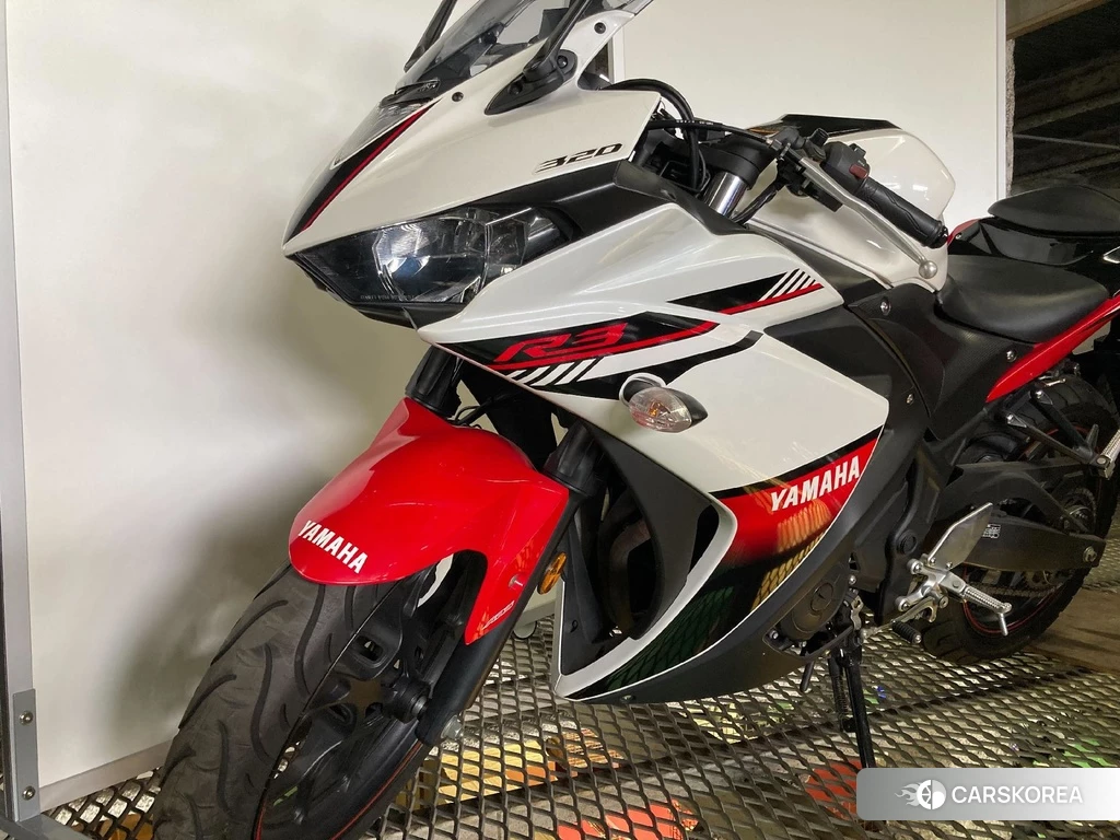 Проданный Yamaha YZF-R3 2016 из Японии
