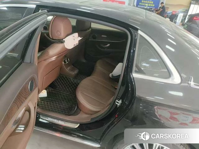 Mercedes-Benz E-class 2023 Черный из Китая, фото 5