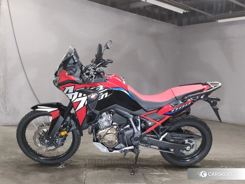 Проданный Honda CRF1100L AFRICA TWIN 2024 из Японии, фото 2