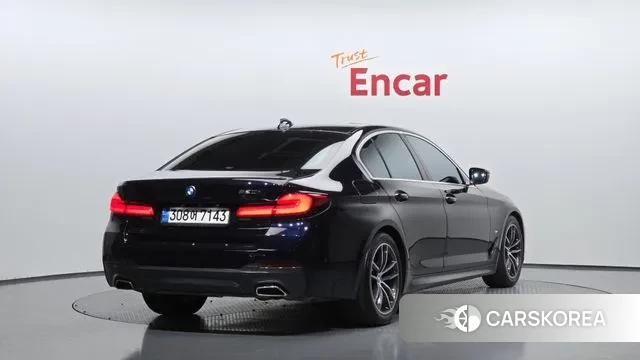 BMW 5 Series (G30) id 3355060 из Кореи 12