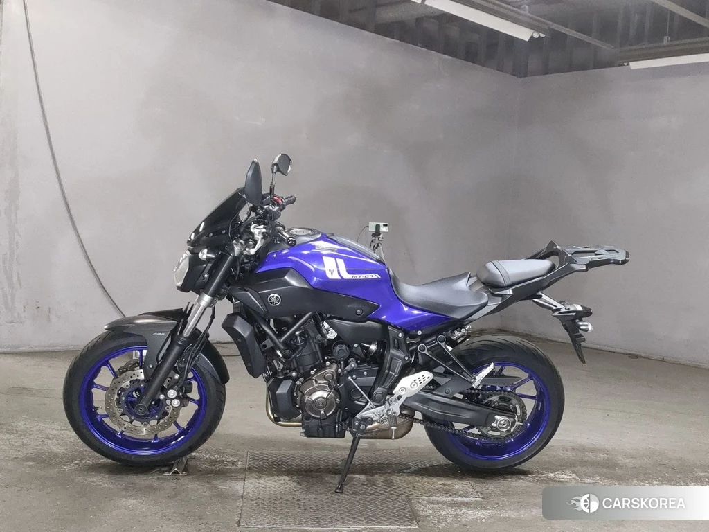 Проданный Yamaha MT-07 2017 из Японии