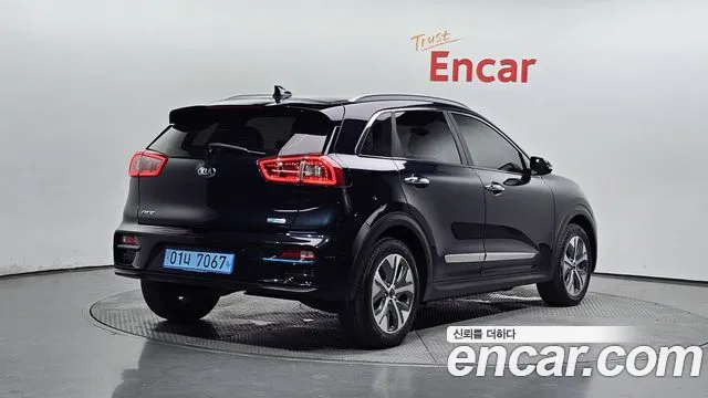 Kia Niro EV id 2797963 из Кореи 12