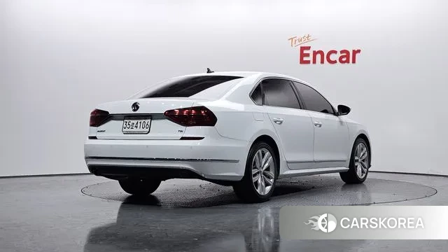 Volkswagen The New Passat id 3357115 из Кореи 12