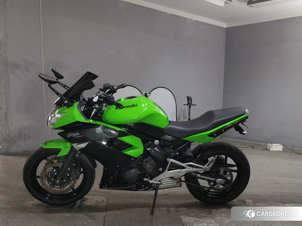 Проданный Kawasaki NINJA 400R 2011 из Японии, фото 2