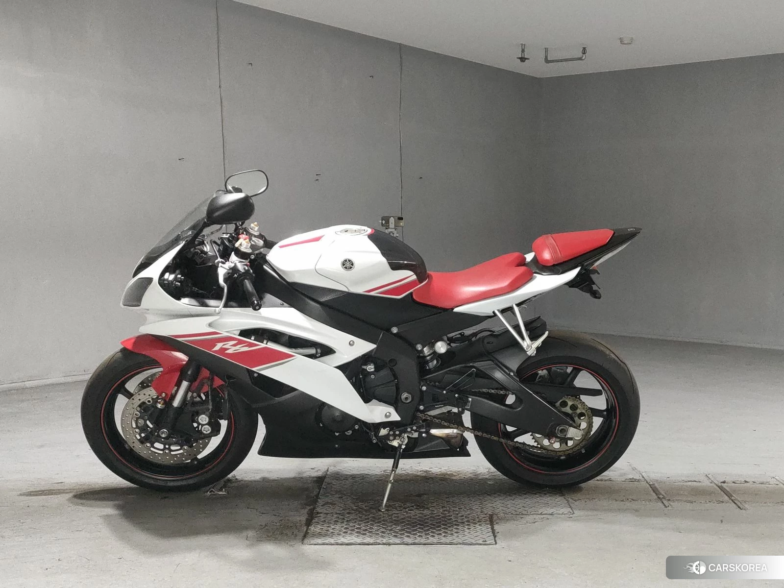 Yamaha YZF-R6 2010 из Японии, фото 4