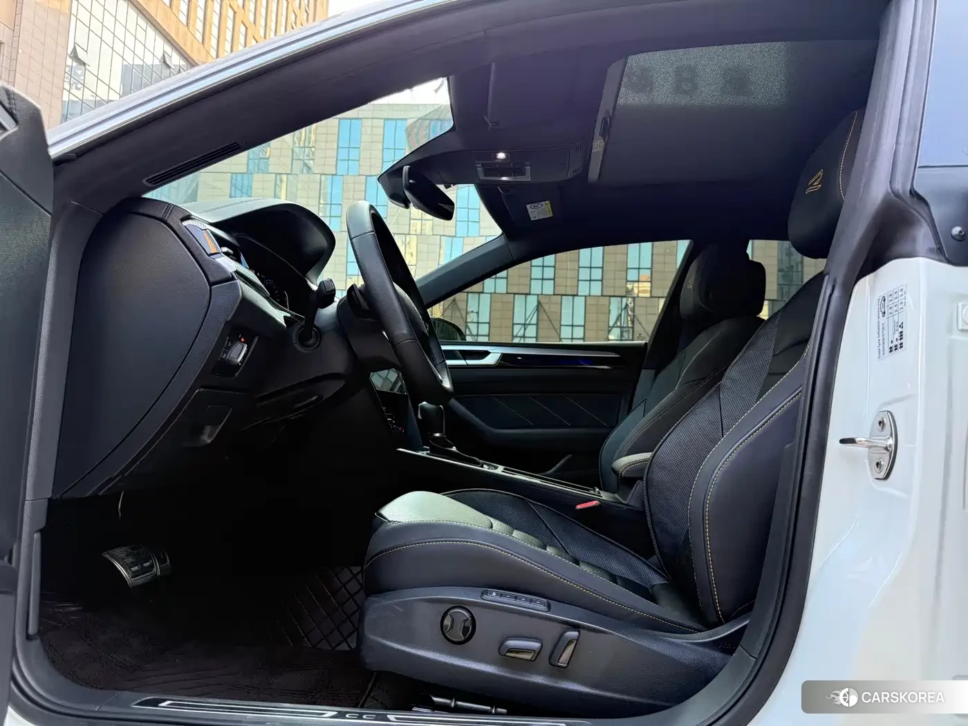 Volkswagen Arteon (CC) id 4679783 из Китая 12