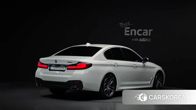 BMW 5 Series (G30) id 4640660 из Кореи 12