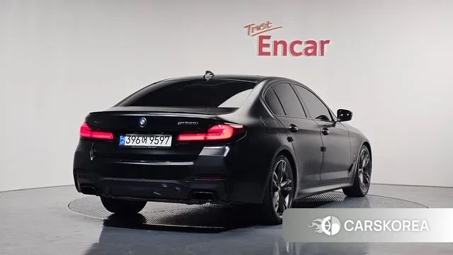 BMW 5 Series (G30) id 3323972 из Кореи 12