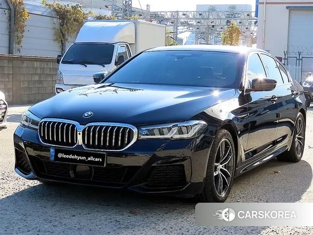 BMW 5 Series (G30) id 3644111 из Кореи 12