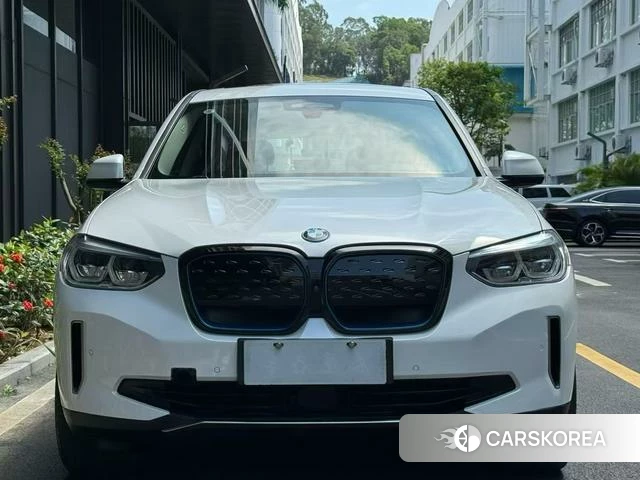 BMW iX3 2021 Белый из Китая, фото 2