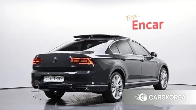 Volkswagen Passat GT (B8) id 3574221 из Кореи 12