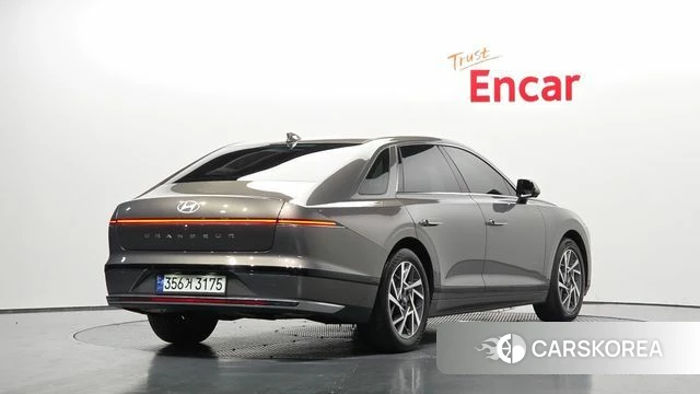Hyundai Grandeur (GN7) id 4618093 из Кореи 12