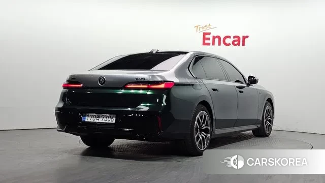 BMW 7 Series (G70) id 3436878 из Кореи 12
