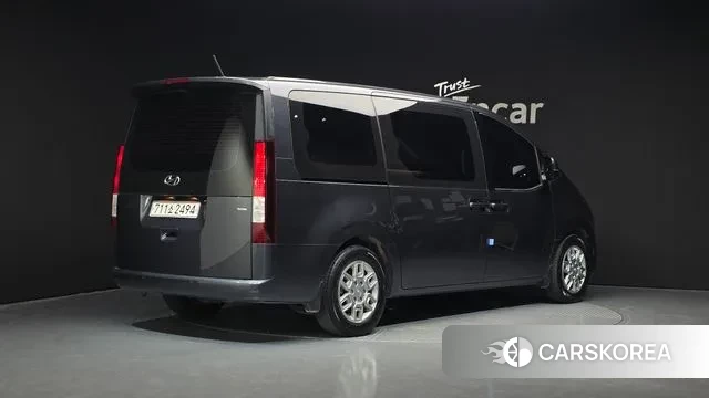 Hyundai Staria id 2905755 из Кореи 12