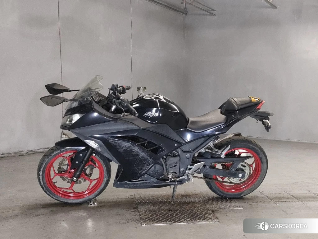 Проданный Kawasaki NINJA 250 2013 из Японии, фото 2