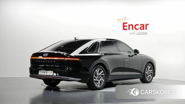 Hyundai Grandeur (GN7) id 3903326 из Кореи 12