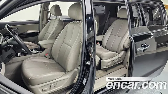 Kia The New Carnival id 2690386 из Кореи 12