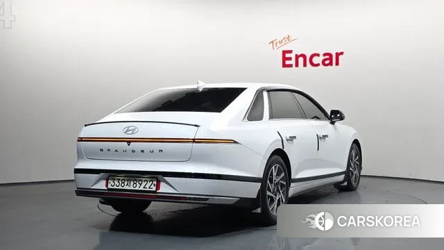 Hyundai Grandeur (GN7) id 3462221 из Кореи 12