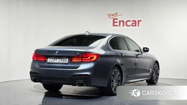 BMW 5 Series (G30) id 4434933 из Кореи 12